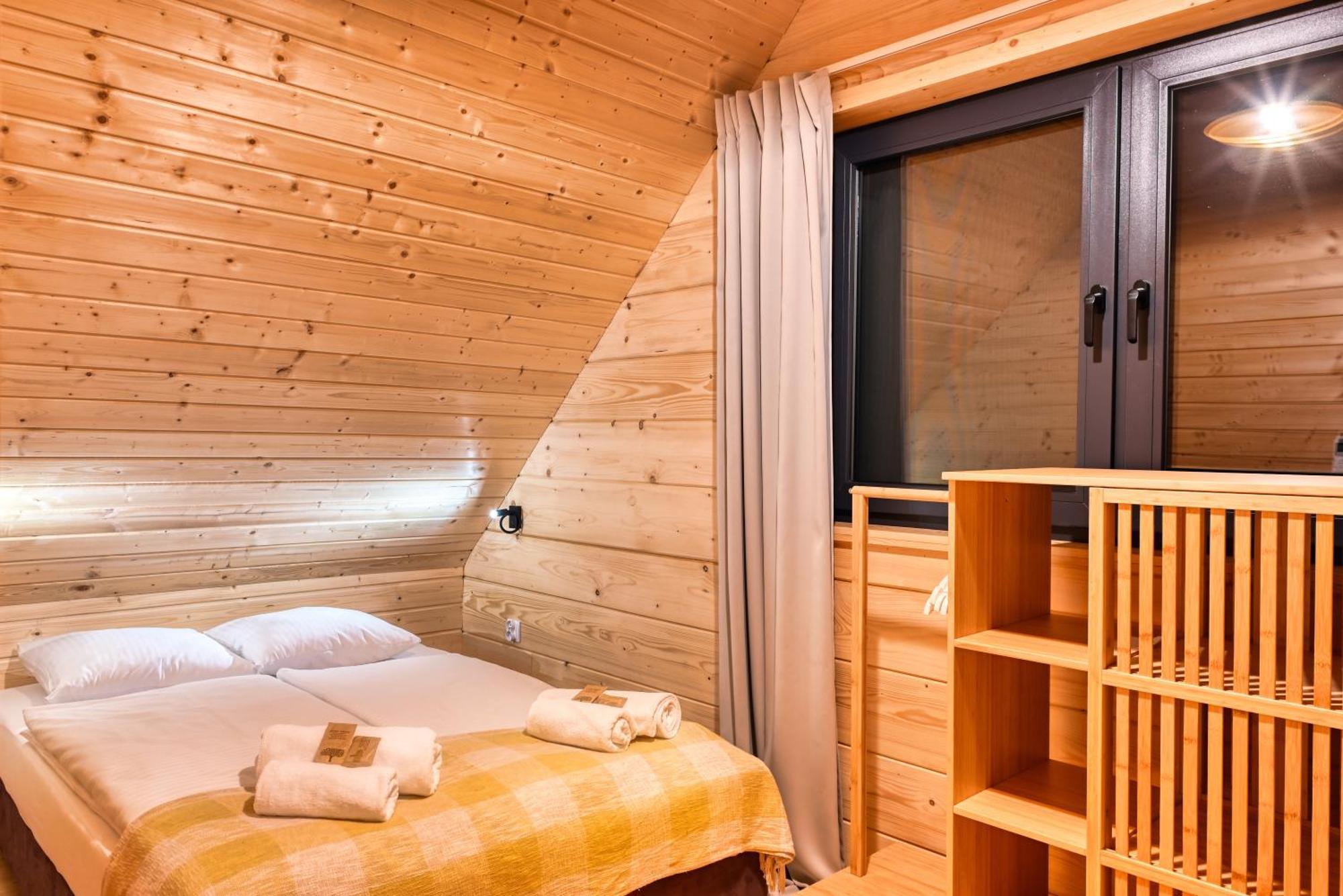 Domki Osada Bozkow W Kotlinie Klodzkiej Habitación foto